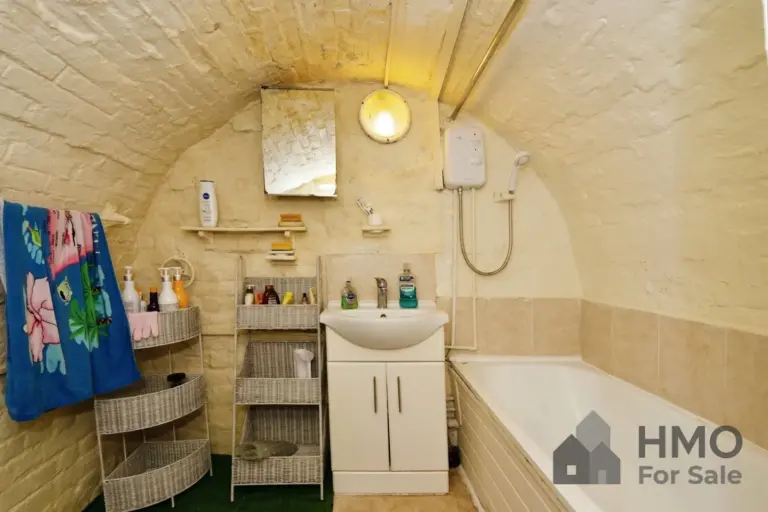 Basement Flat